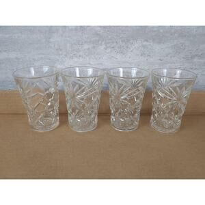 VINTAGE ANCHOR HOCKING,‎ AMERICAN PRESCUT, SET OF 4 STAR PATTERN GLASSES, 4.25"